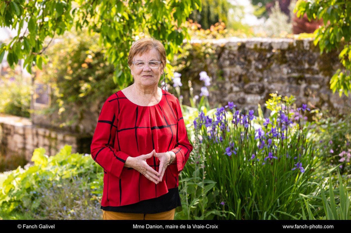 Mme Monique Danion _ Maire de la Vraie-Croix (56)