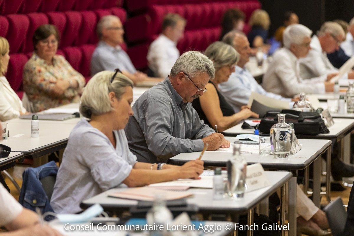 Installation du conseil communautaire de Lorient Agglo.