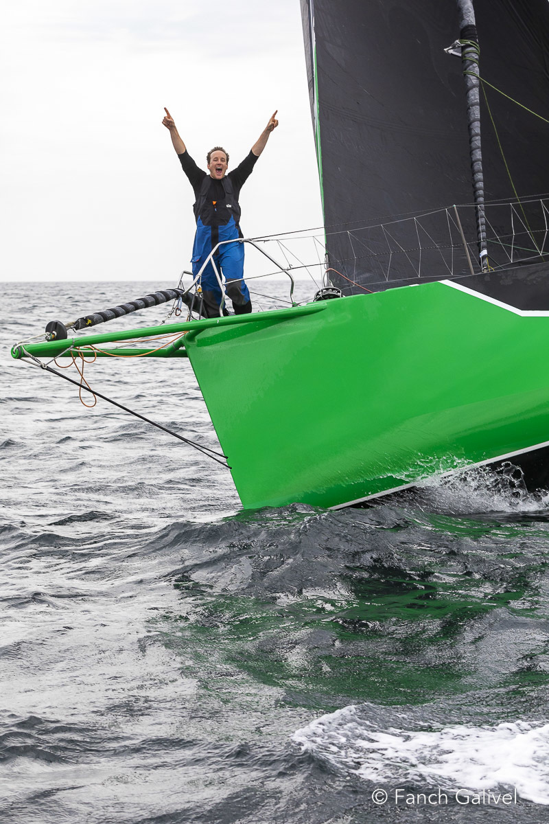 Arrivée de Conrad Colman ( 10 ème ) avec l'Imoca "Imagine" lors de la Guyader Bermudes 2022.