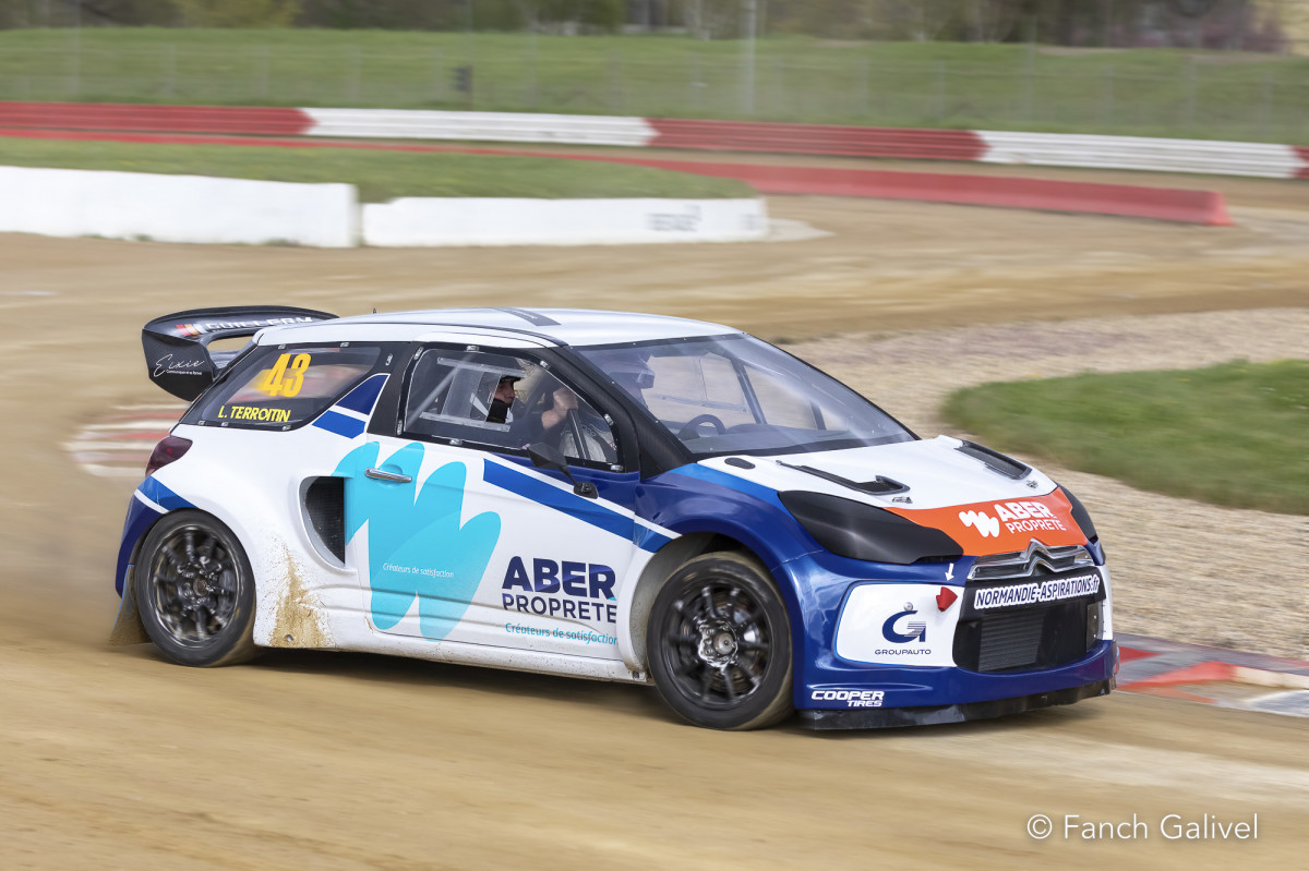 La DS3 RX. Séminaire Aber Propreté au circuit automobile de Lohéac le 7 Avril 2022