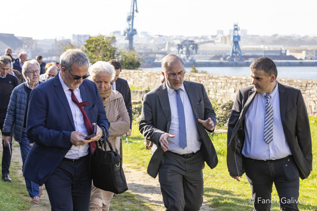Déplacement de Fabrice Loher, Président de Lorient Agglomération, sur la commune de Locmiquélic. Site de Pen-Mané
