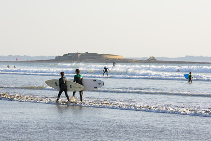 Surf sur la plages du Loch à Guidel