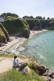 Criques de Porh Skeudoul à Groix