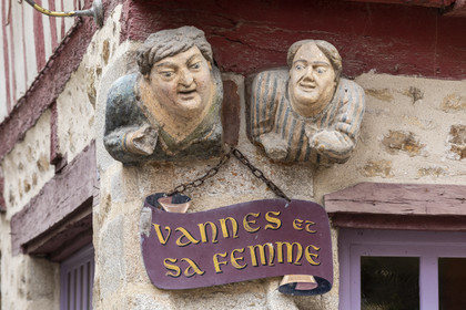 Sculpture de Vannes et sa Femme