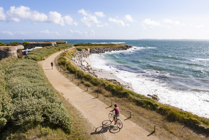 Chemin littoral de la pointe des Saisies à Gâvres