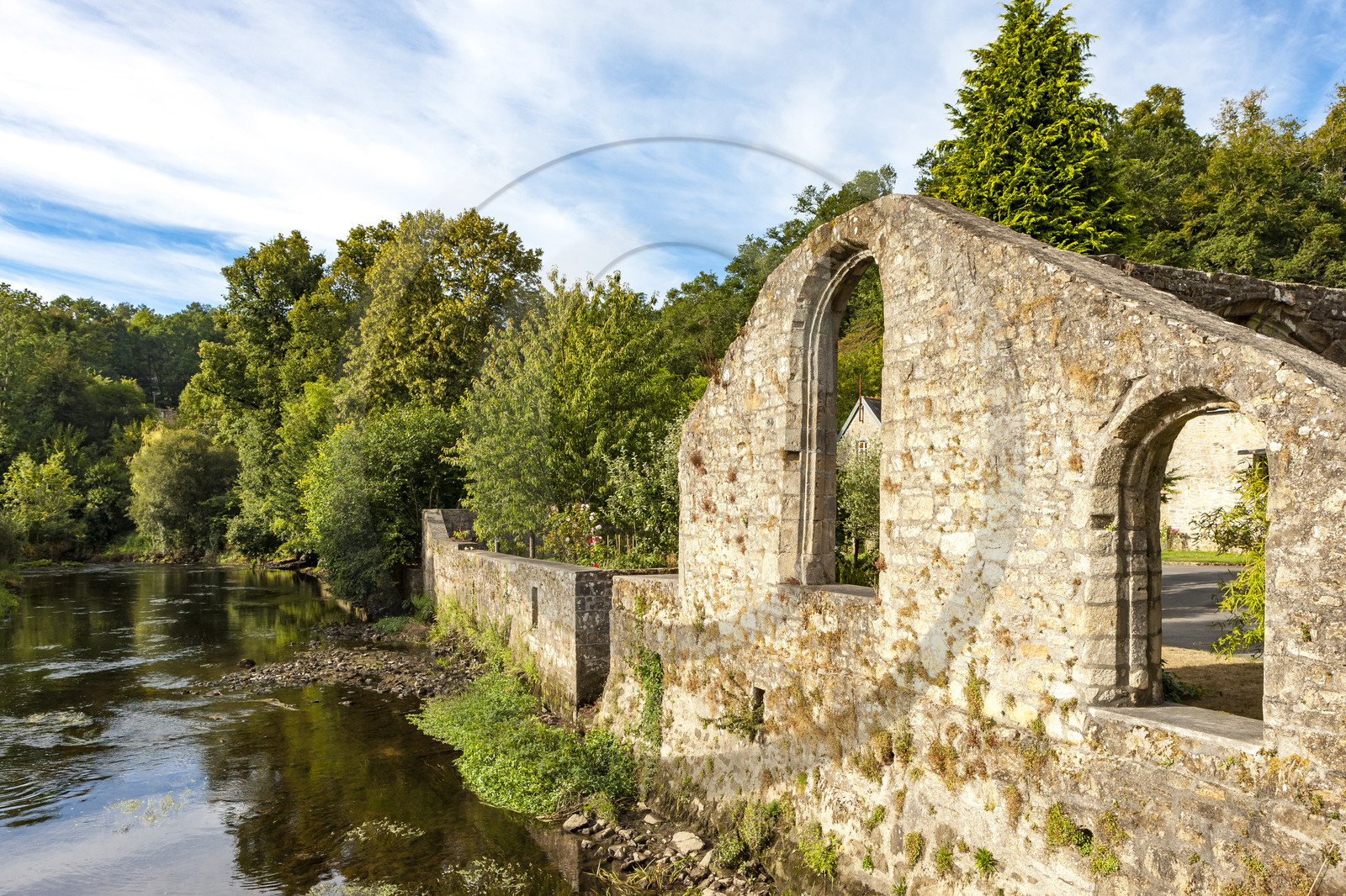 Pont-Scorff_Vestiges de la chapelle Saint-Jean.