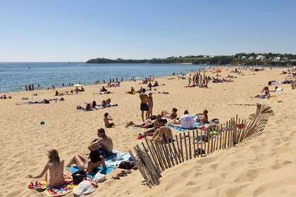 Beach of La Falaise_Guidel