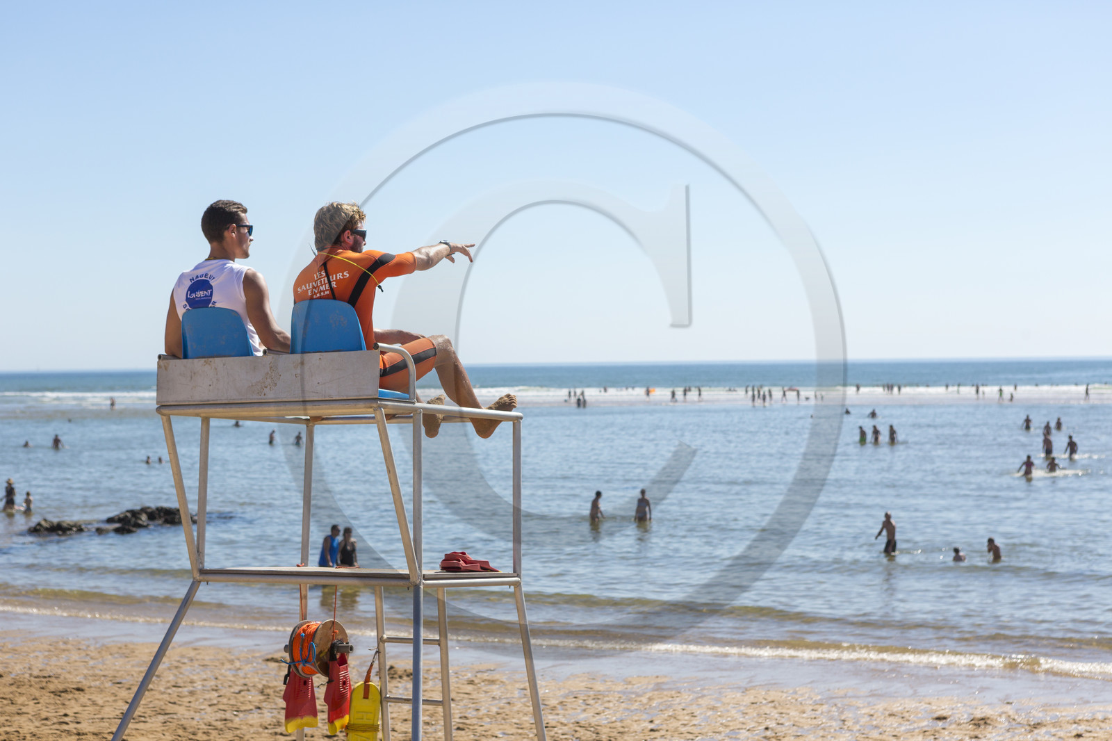 Surveillance des plages. Plage de la Falaise à Guidel.
