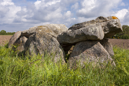 Le dolmen de Kerangre à Erdeven.