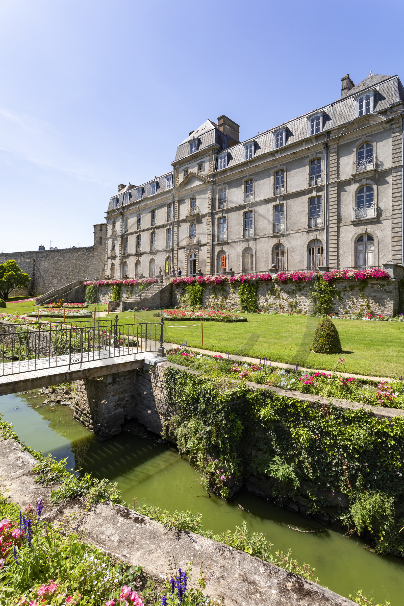 Le jardin et le château de l'Hermine à Vannes