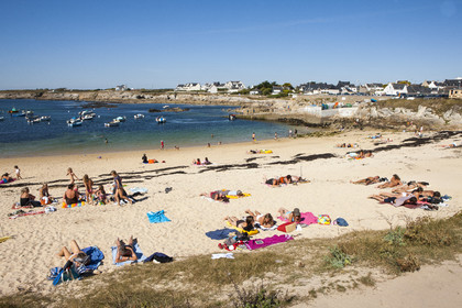 Le port et la plage de Kerroch - Ploemeur.