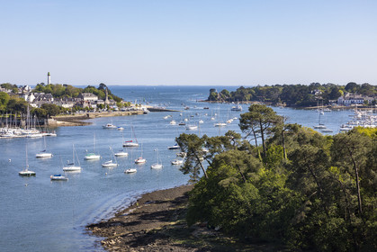 View of the Odet estuary _ Bénodet