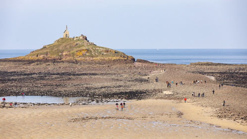 Plage de l'ilôt Saint-Michel à Erquy