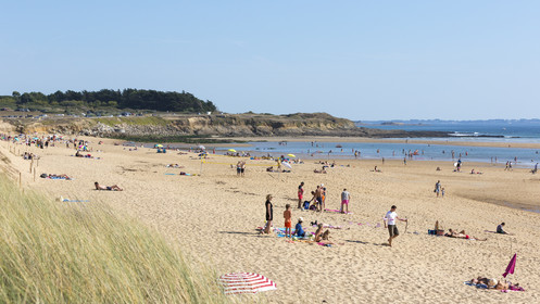 Cliff Beach in Guidel