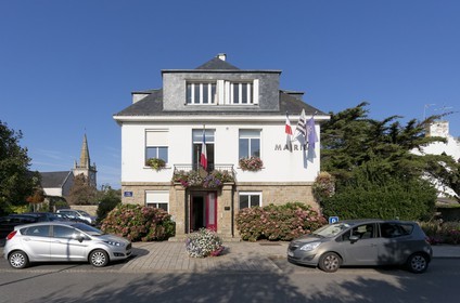 Town hall of Plouharnel