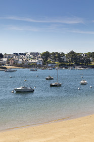 The port of Sainte-Marine