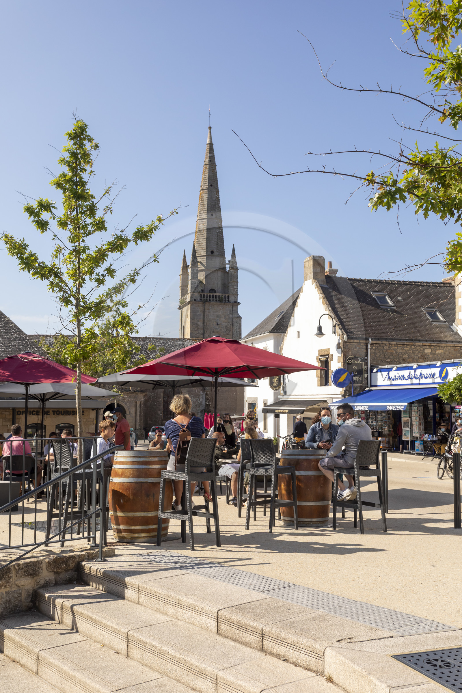 CARNAC _ Le bourg _ ÉTÉ 2021