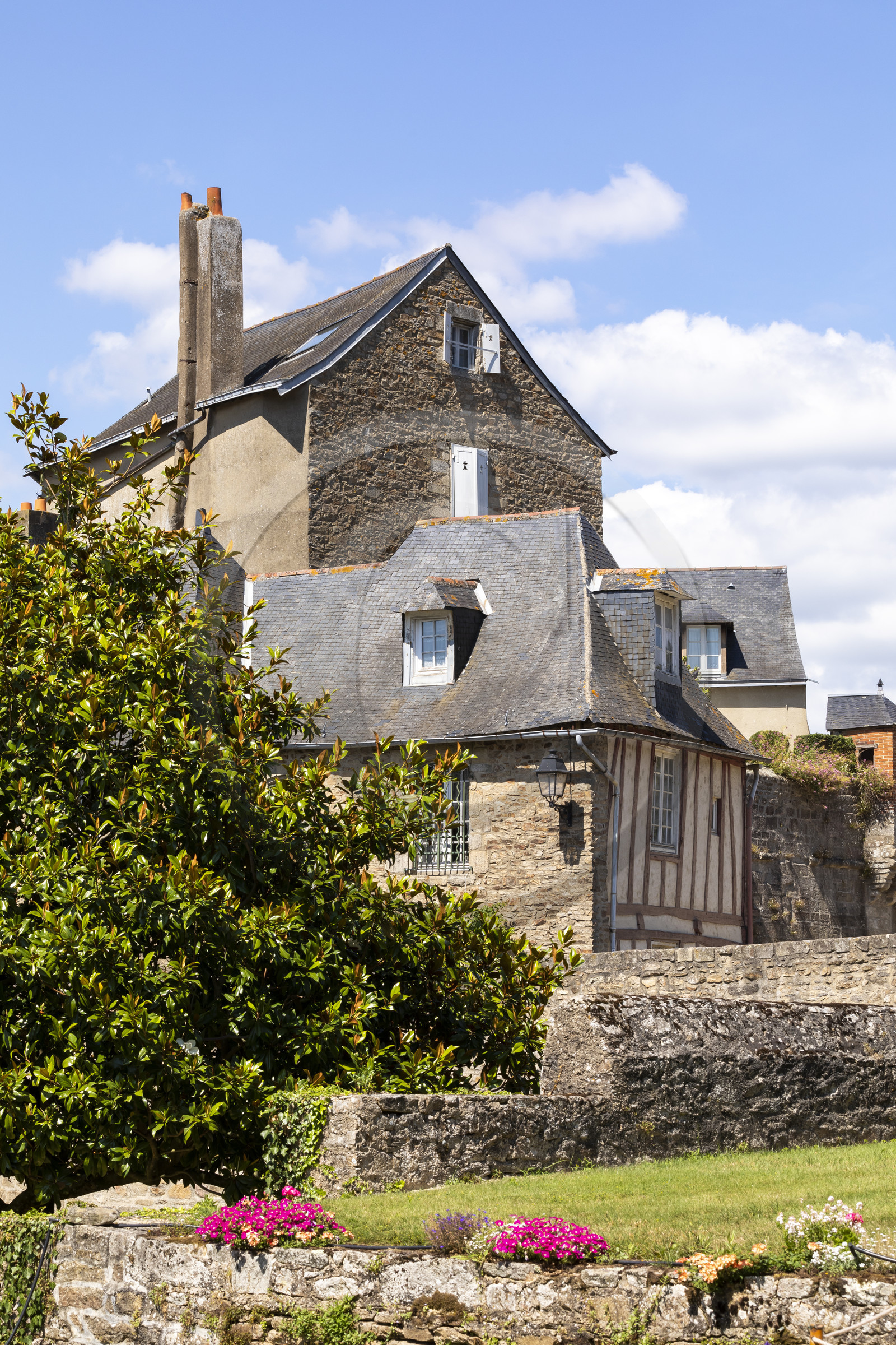 Maisons et remparts_Vannes