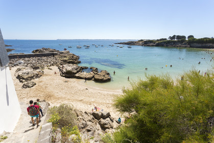 The beach of Pérello in Ploemeur.